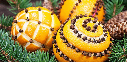 Новогодние ароматические шарики из апельсина и гвоздики